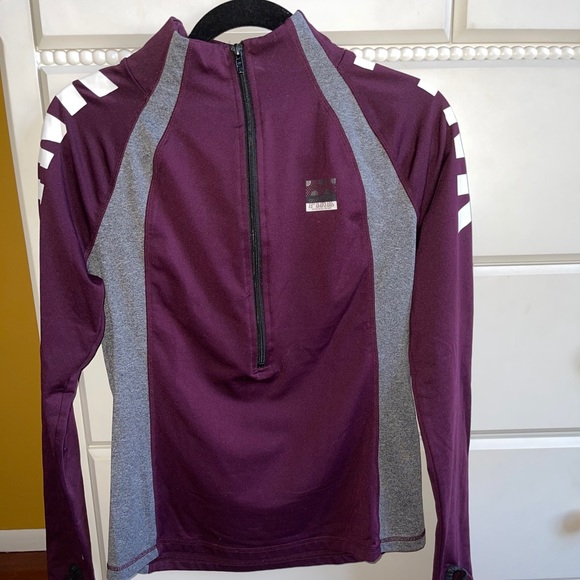 PINK Victoria's Secret Tops - PINK Thermal Top